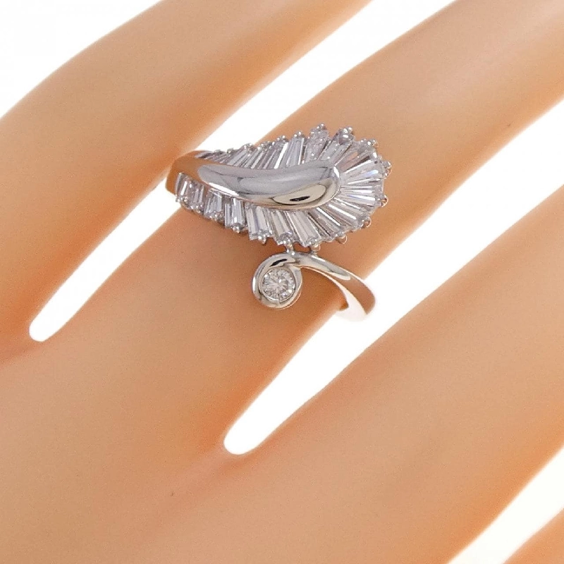 Nhẫn kim cương PT900 1.00CT 668697