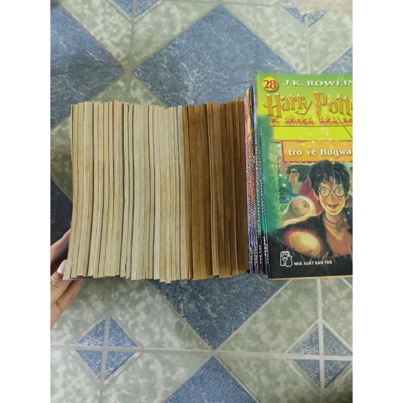 Harry Potter ( 61 tập ) - J.K. Rowling 590359