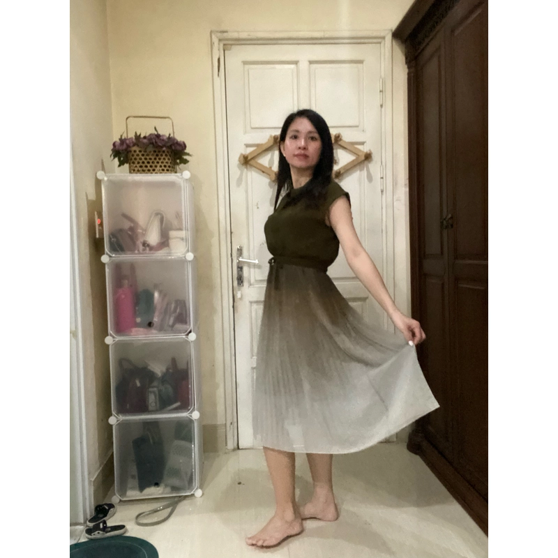 Váy thời trang size M màu xanh bộ đội loang đã qua sử dụng, chât mềm nhẹ mặc tôn dáng 470564