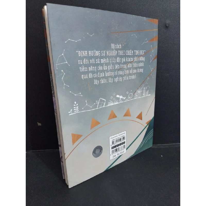 Định hướng sự nghiệp theo chiêm tinh học cung mộc Song Tử mới 90% ố nhẹ 2019 HCM.TN0911 451815