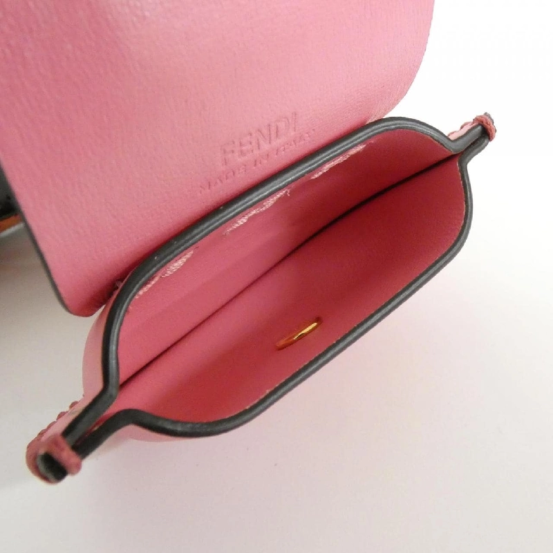 Fendi Pico Baguette 7AR946 AFD5 Hộp đựng AirPods - Hàng hiệu Chính hãng 774589