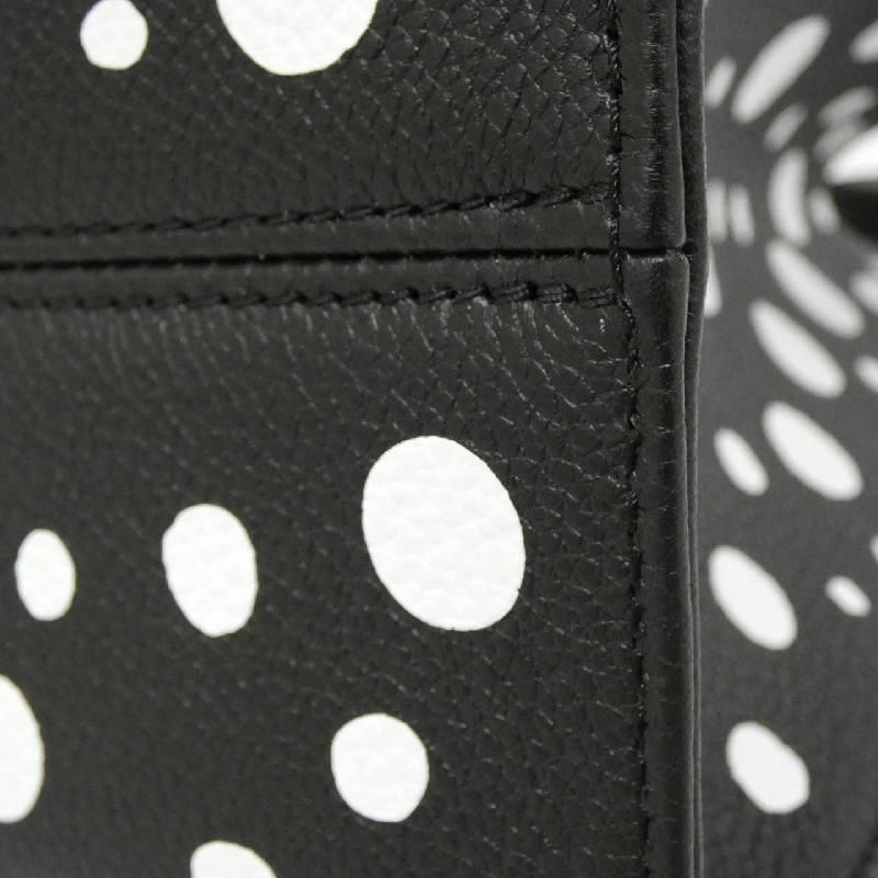 Túi Louis Vuitton Trillon (LV X YK) On The Go MM M46389 615898