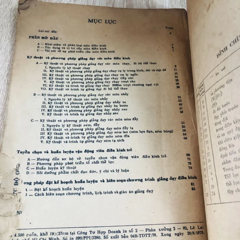 ĐIỀN KINH - sách dùng cho học sinh trung học thể dục thể thao  1042256