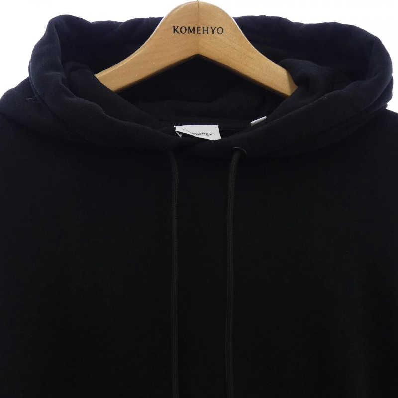 Áo khoác BURBERRY - Hàng hiệu Chính hãng 899240