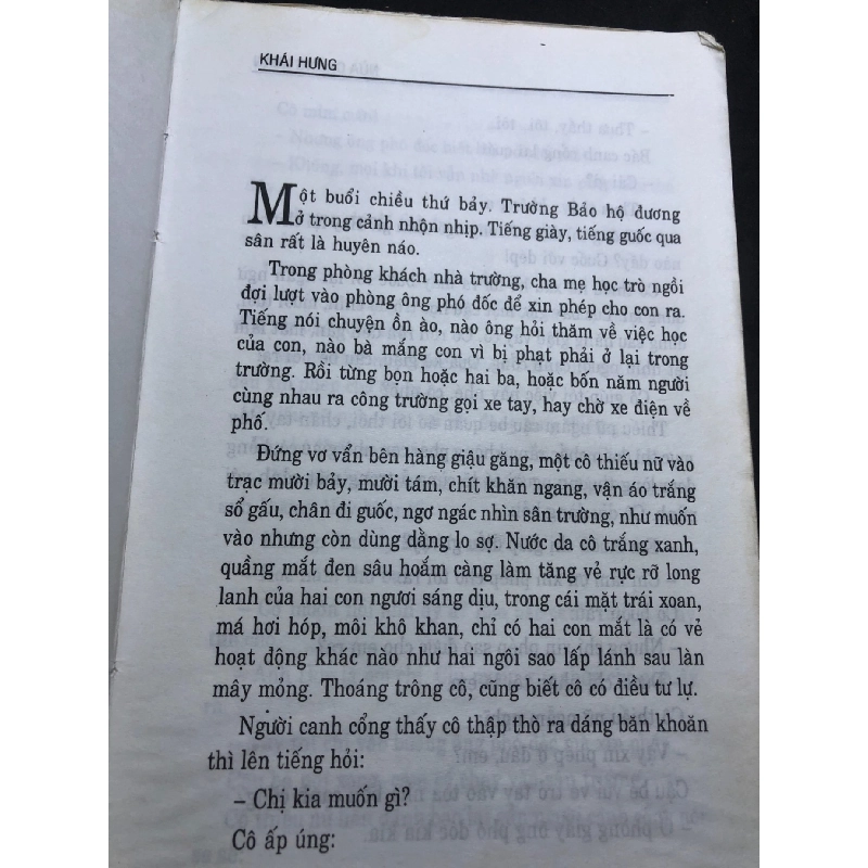 Nửa chừng xuân 2006 mới 70% ố bẩn nhẹ Khái Hưng HPB0906 SÁCH VĂN HỌC 915560