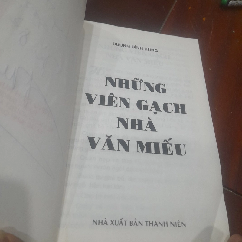 Dương Đình Hùng - NHỮNG VIÊN GẠCH NHÀ VĂN MIẾU 332132