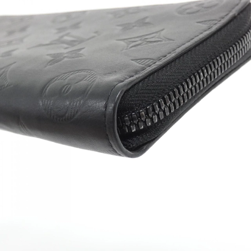 Ví Louis Vuitton Monogram Shadow Zippy Wallet Vertikal M62902 621133