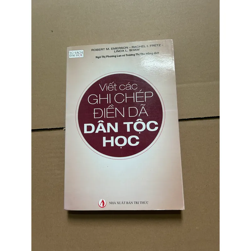 Viết các ghi chép điền dã dân tộc học 622410