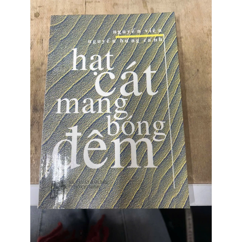 Hạt cát mang bóng đêm .24 338190