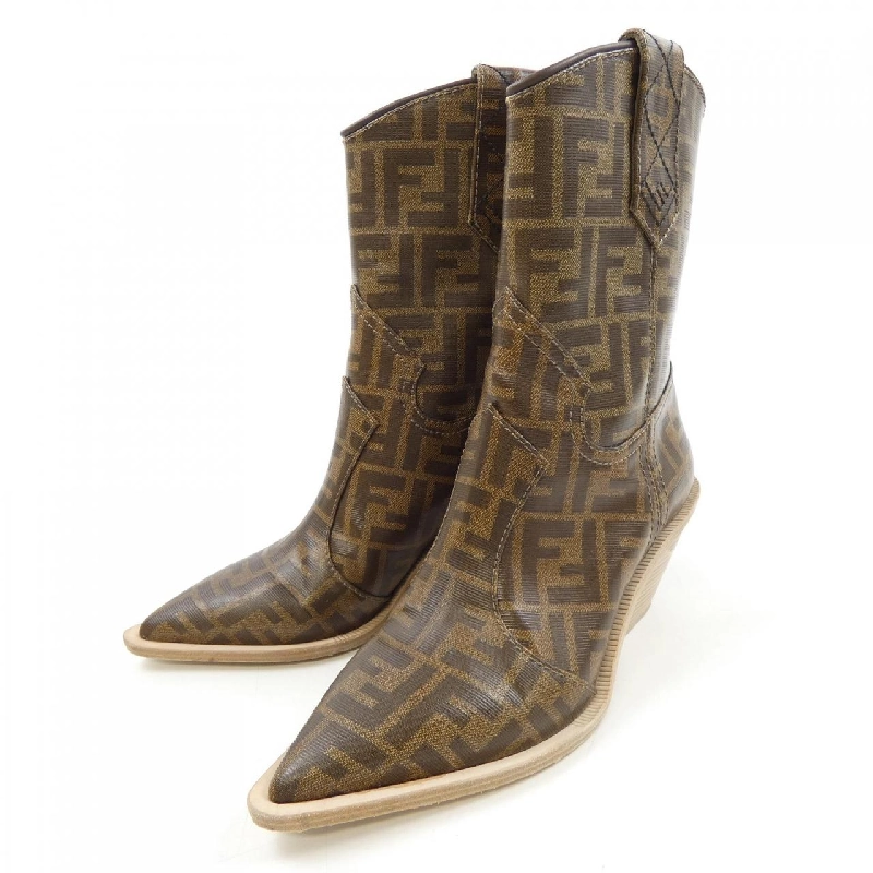 Giày bốt FENDI 663782