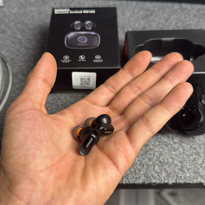 Tai nghe bluetooth Miniso Ms105 6.0 Có Dịch AI theo thời gian thực 740407