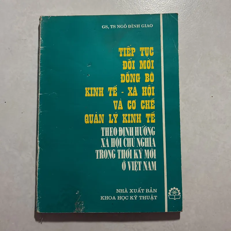 Tiếp tục đổi mới đồng bộ Kinh tế - Xã hội và cơ chế quản lý kinh tế 726995