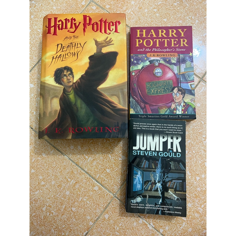 Harry Potter - truyện tiếng Anh - 2 tập, tặng kèm Jumper 447289