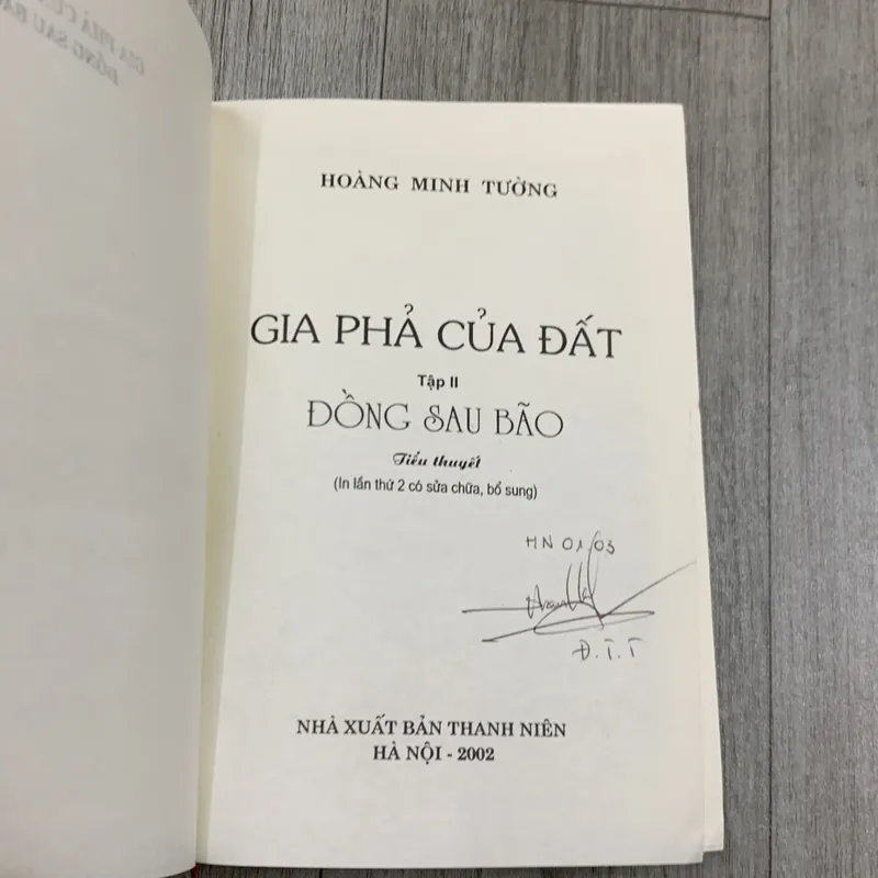 Gia phả của đất, tập 2 - hoàng minh tường. 1b5 689769