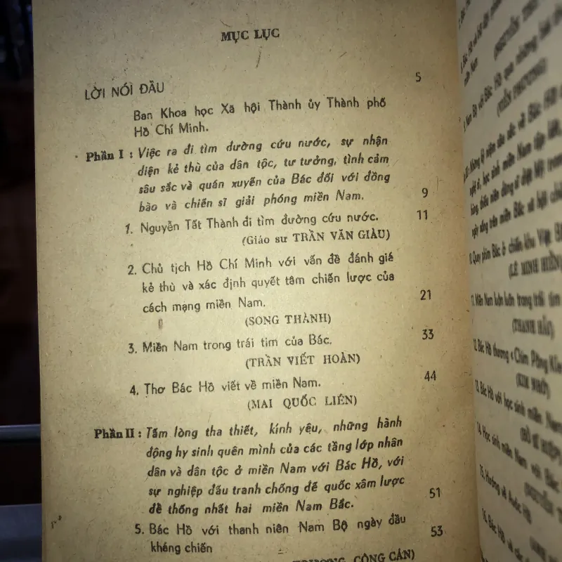 Bác Hồ với miền Nam - Miền Nam với Bác Hồ 932663