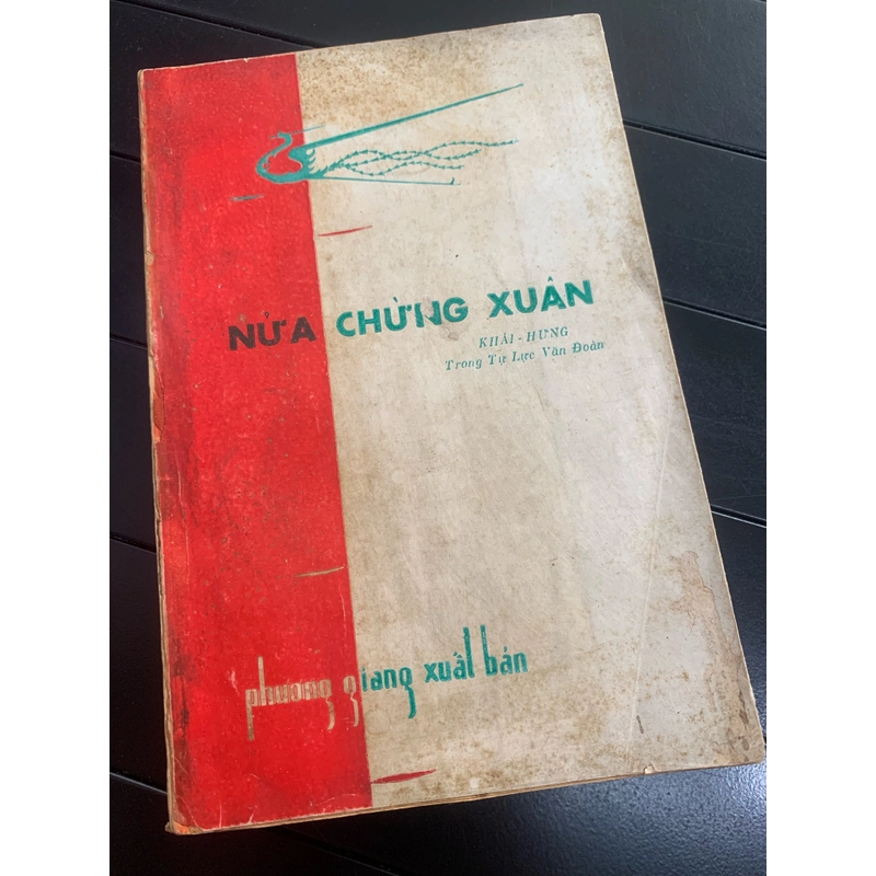 NỬA CHỪNG XUÂN - Khái Hưng 277356