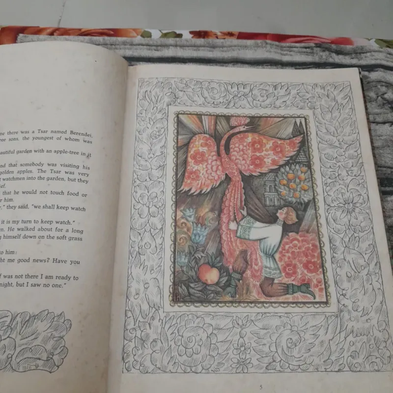 Truyện cổ dân gian Nga tiếng Anh in màu- THE FIRE BIRD và những chuyện khác 762541