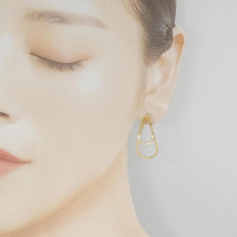 Bông tai 750YG/K18YG - Hàng hiệu Authentic 870700