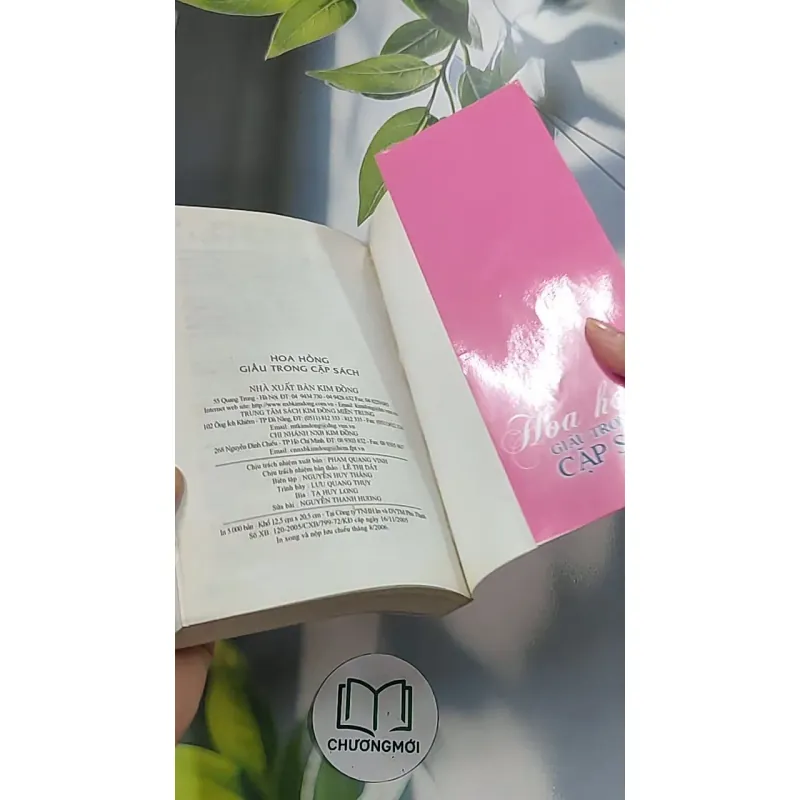 Hoa hồng dấu trong cặp sách - Tôn Văn Hiểu 688652