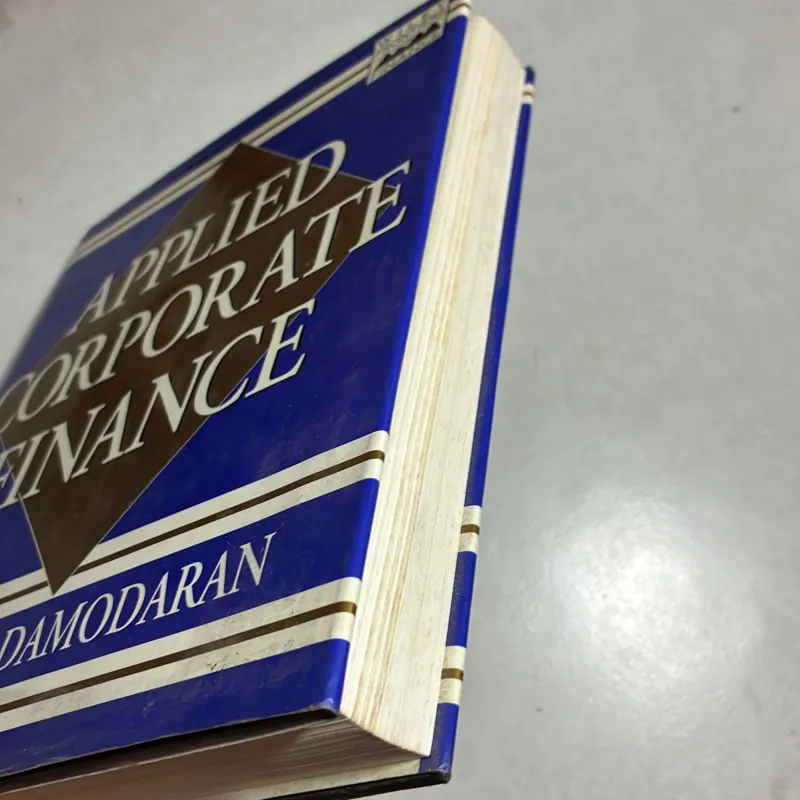 Applied Corporate Finance - Aswath Damodaran 783899
