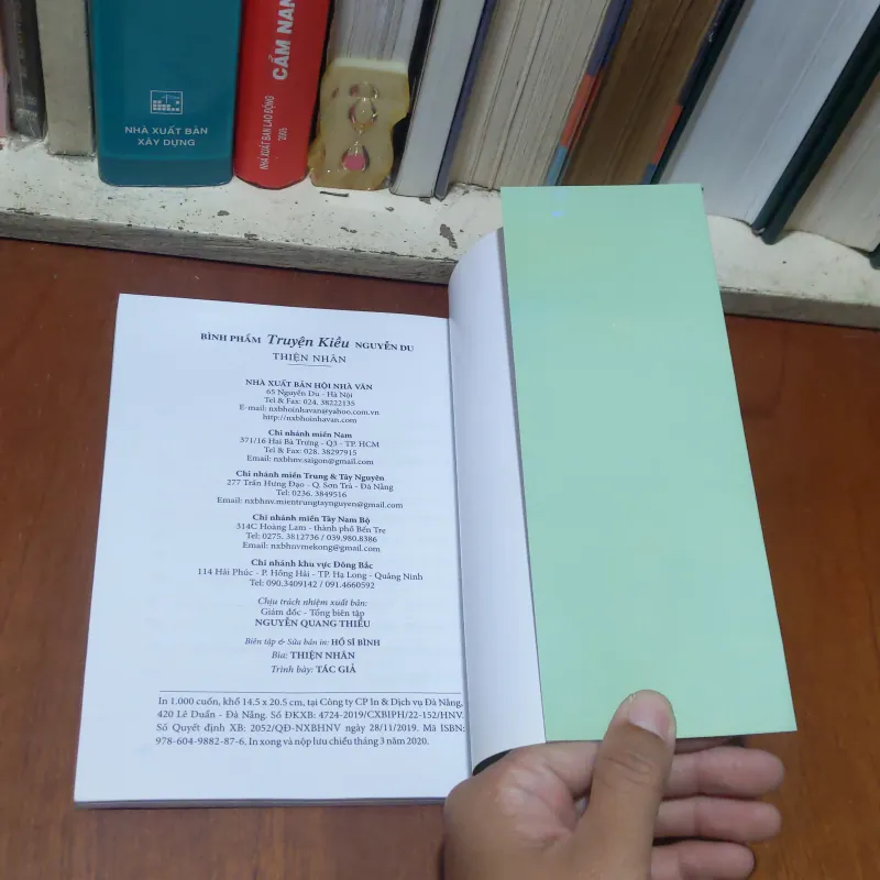 [Chữ Ký Tác Giả] II Tựa sách: Bình Phẩm Truyện Kiều Nguyễn Du - Thiện Nhân - 2020 443412