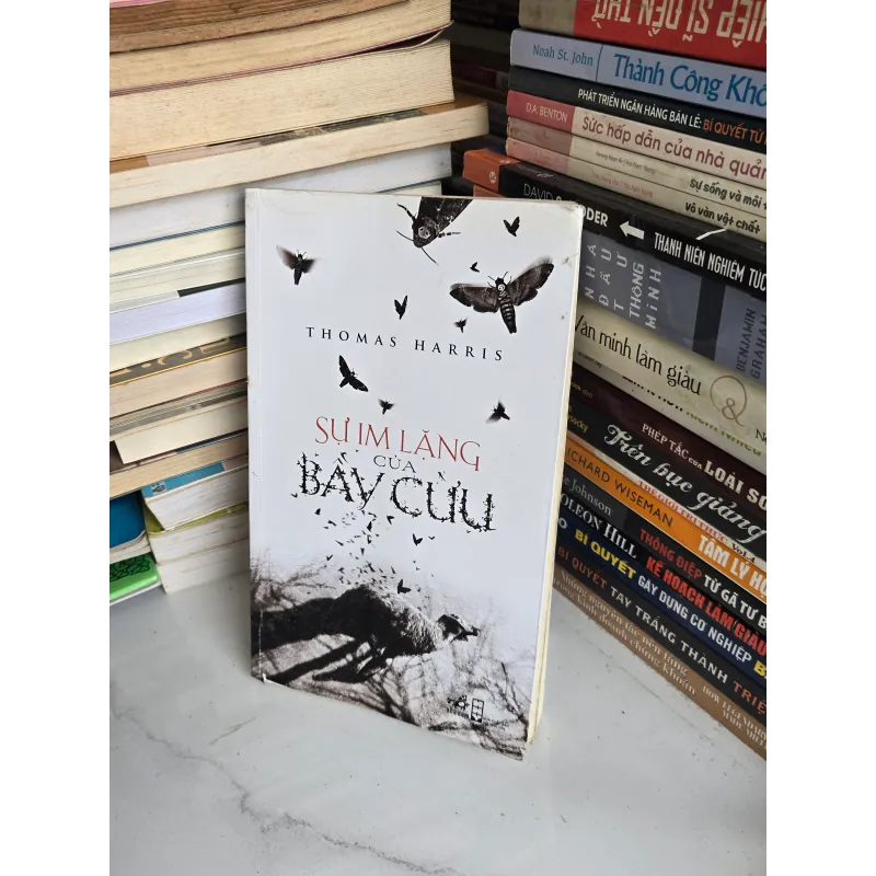 Sách Trinh Thám – Sự Im Lặng Của Bầy Cừu – Thomas Harris – Tình trạng tốt 933244