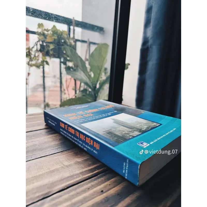 Sách kinh tế chính trị học hiện đại 758888