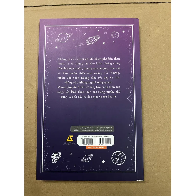 Đừng Là Tinh Cầu Cô Độc Giữa Vũ Trụ Bao La 999190