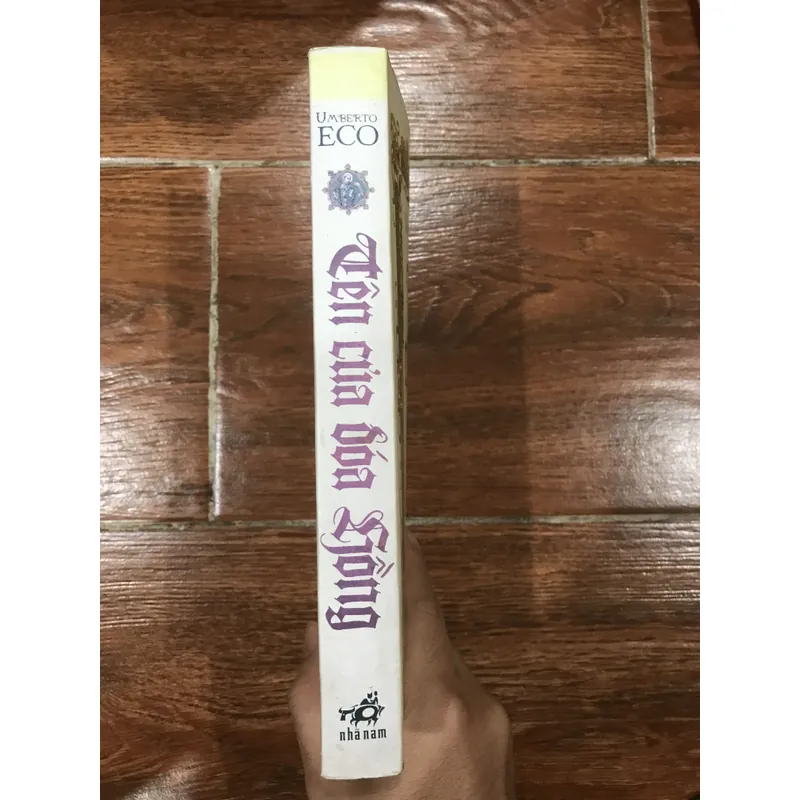 TÊN CỦA ĐÓA HỒNG - UMBERTO ECO 719440