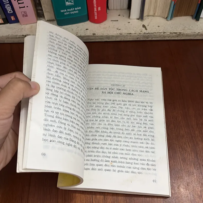 II Tựa sách: Chủ Nghĩa Xã Hội Khoa Học _ Chương Trình Cao Cấp (2 Tập) - 1997 603150