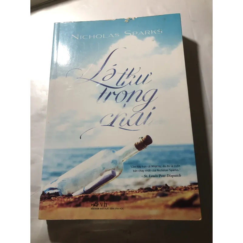 Combo hai sách: “Nơi em quay về có tôi đứng đợi” và “Lá thư trong chai”  720628