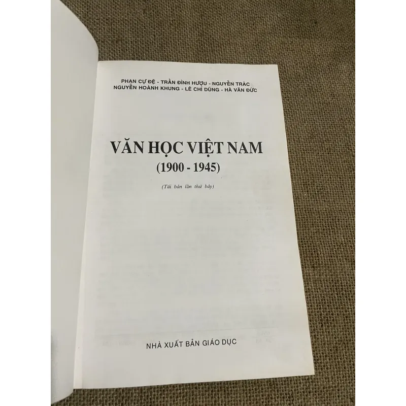 VĂN HỌC VIỆT NAM 30-45 - khổ lớn,  797175