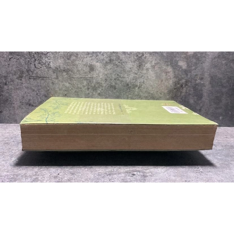 Đất Tụ Long-Tác giả:Nhiều Tác Giả -NXB Trẻ 2013 -Sách lưu kho,giấy ngả màu theo thời gian,còn seal 471422