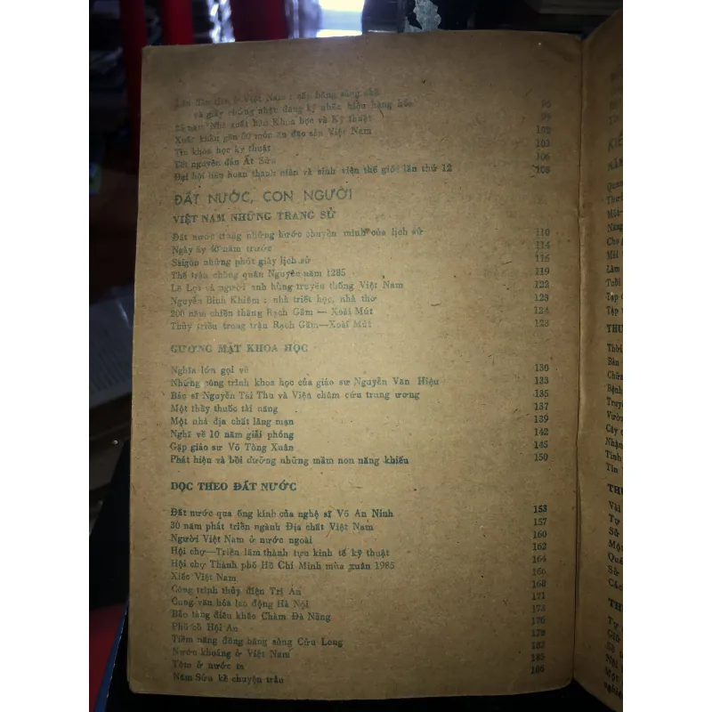 Sách lịch kiến thức Almanach phổ thông 1985 789207