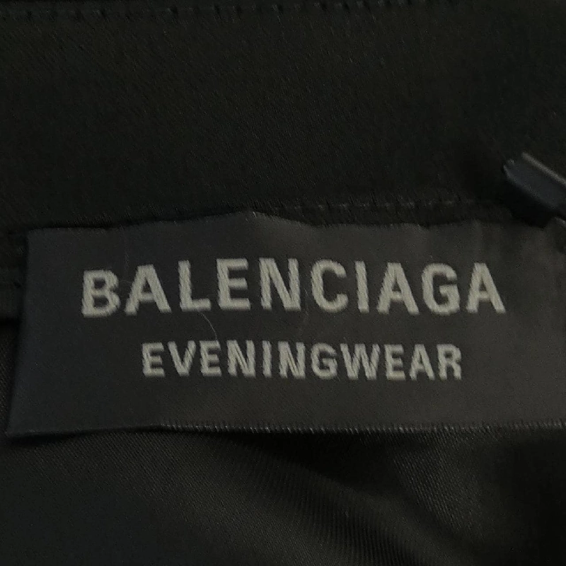 Chân váy BALENCIAGA - Hàng hiệu Authentic 824397