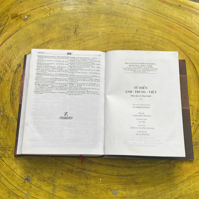 TỪ ĐIỂN ANH - TRUNG - VIỆT - HIỆN ĐẠI VÀ THỰC HÀNH (HAI TẬP) - GS. CAO LĂNG CHỦ BIÊN 603295