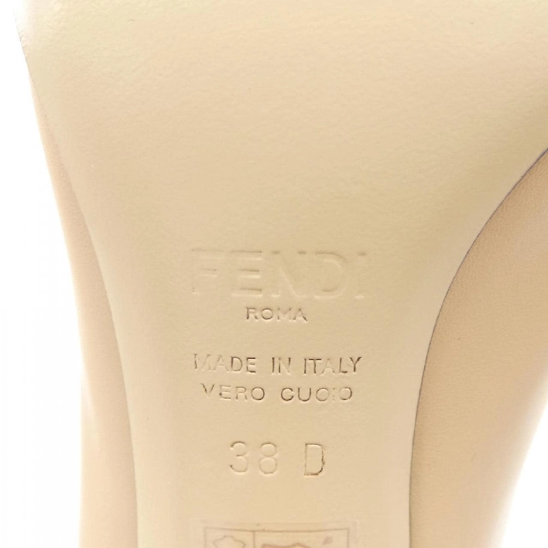 Giày bốt FENDI - Hàng hiệu Authentic 830210