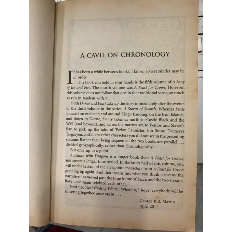 COMBO HAI CUỐN CỦA GEORGE R. R. MARTIN 745420