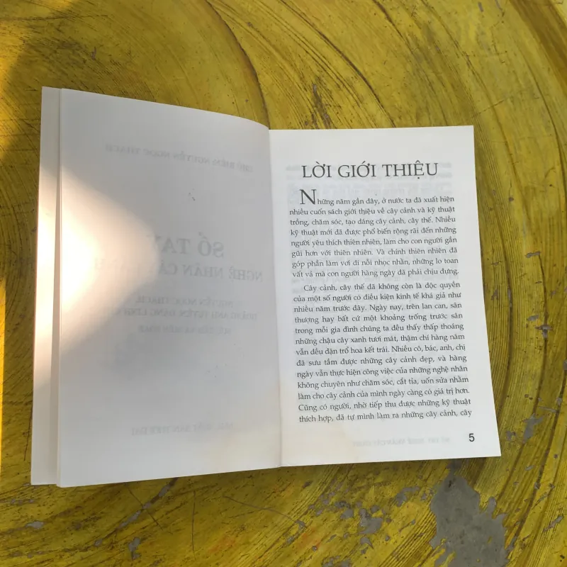 COMBO CẨM NANG BONSAI & SỔ TAY NGHỆ NHÂN CÂY CẢNH  790214