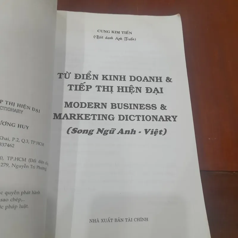 Từ điển kinh doanh & tiếp thị hiện đại 174553