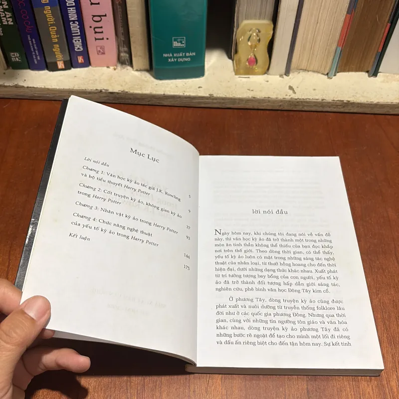 II Yếu Tố Kỳ Ảo Trong Harry Potter Của J.K. Rowling - Nguyễn Hoàng Tuệ Anh - 2008 907635