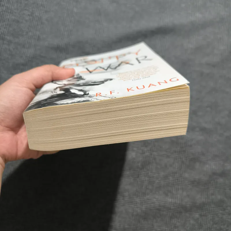 The Poppy War - R.F. Kuang 933099