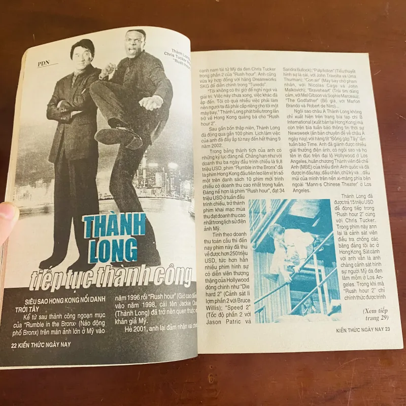 Tặng cho khách có đơn của shop, mỗi đơn tối đa 2 cuốn 0đ 989998