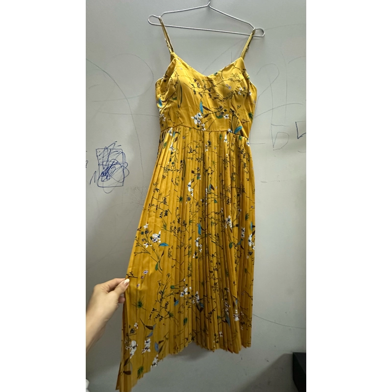 Đầm dây sếp li size M 463110