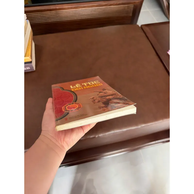 LỄ TỤC ĐỜI NGƯỜI (VƯƠNG TUYỀN)- K5 1031237