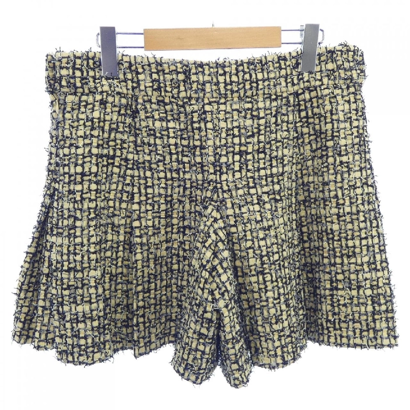 Quần short CHANEL - Hàng hiệu Authentic 825394