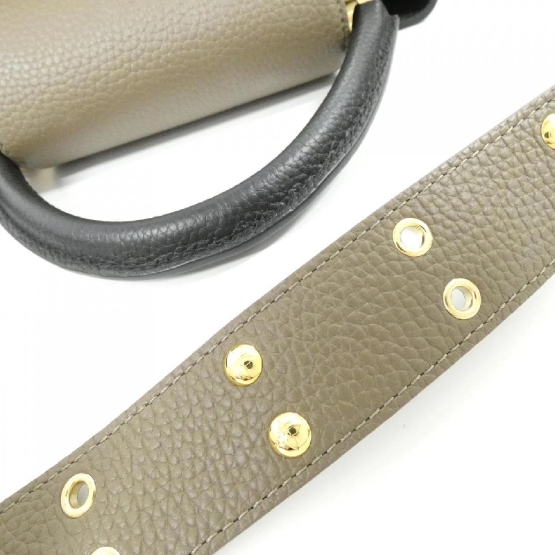 Túi xách Louis Vuitton Capucines PM 618938