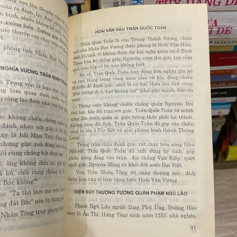 TÓM TẮT NIÊN BIỂU LỊCH SỬ VIỆT NAM (XB 1998) 739040