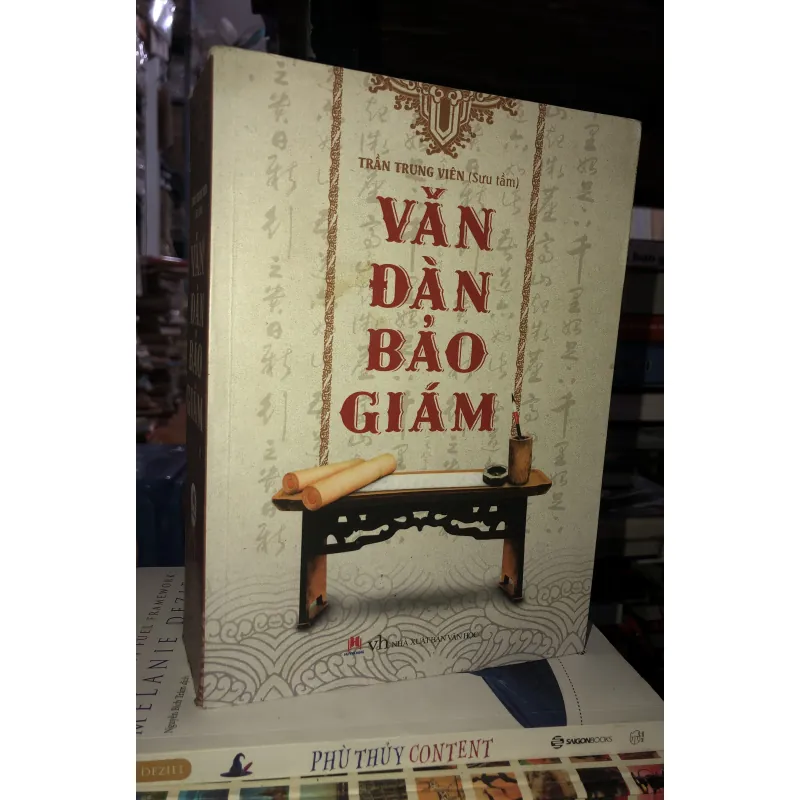 Văn đàn bảo giám - Trần Trung Viên 763095