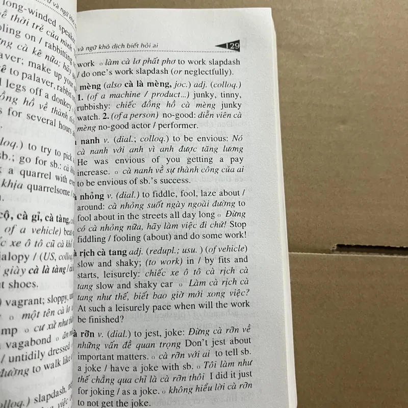 Từ và Ngữ khó dịch biết hỏi ai 970102